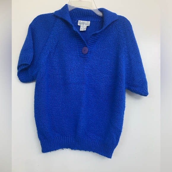 Sweater top with collar by Lassen Sportswear size medium. Please read details - Picture 2 of 3